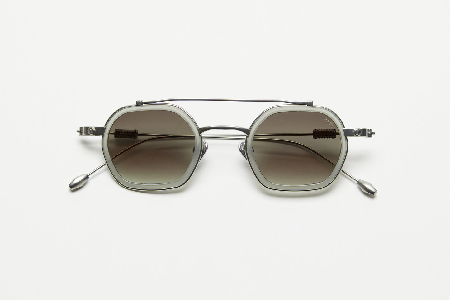 DAN - Pure Silver/Concrete